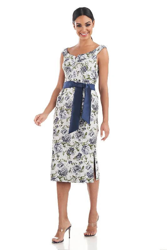Millie Midi Dress Adventure